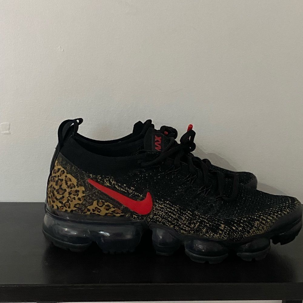 Nike Air Vapor‎ Max Flyknit 2 Cheetah Women's Size 5.5